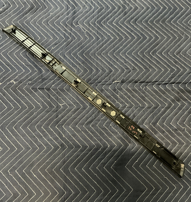 2015 LEXUS RC-F KICK PLATE RH PASSENGER SIDE