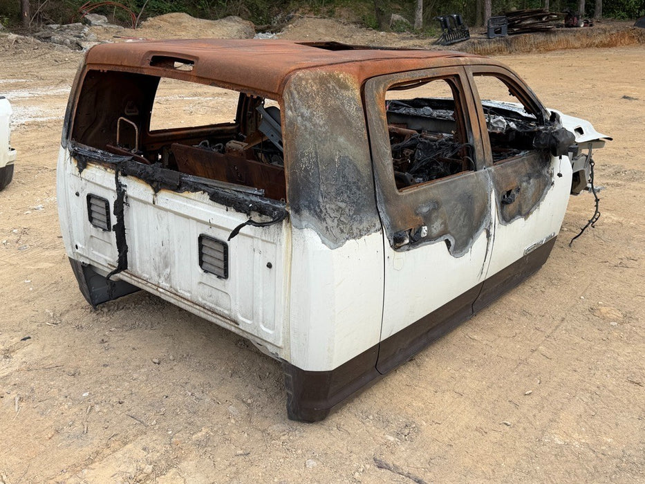 2019-2024 RAM 2500 3500 MEGA CAB SHELL 4 DOOR *DAMAGE*