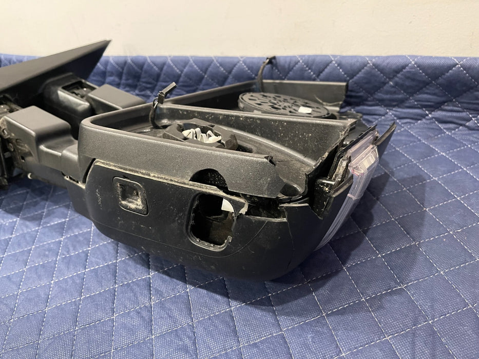 2017-2019 FORD F250 F350 FRONT RIGHT SIDE MIRROR PARTS ONLY/CAMERA NOT INCLUDED
