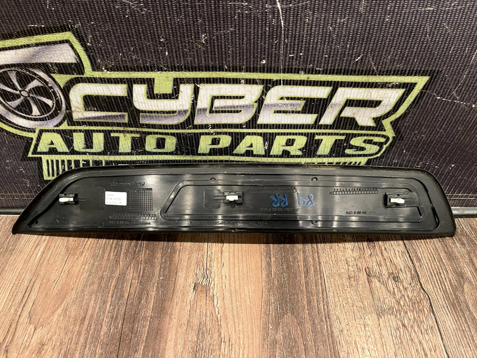 2011 BMW 550i F10 5 SERIES REAR RIGHT M SPORT SCUFF KICK PLATE PANEL OEM *READ!*