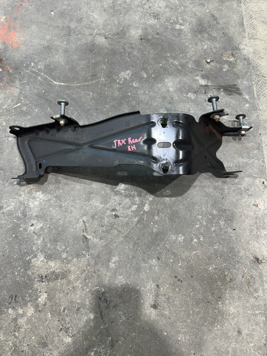 2022 DODGE RAM TRX 1500 REAR RIGHT SUPPORT BRACKET OEM 68310061