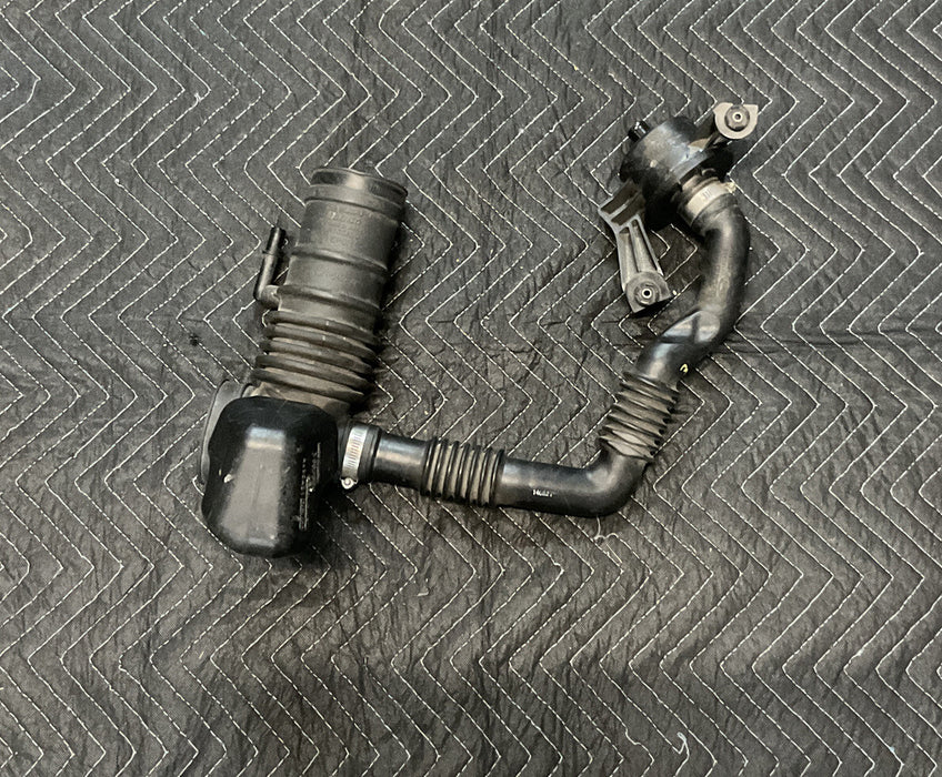 2017 SUBARU BRZ/FRS/86 AIR INTAKE HOSE W/CHAMBER VALVE ASSEMBLY OEM A12CA06