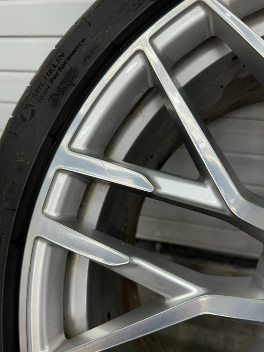 2017 AUDI R8 REAR RIM WHEEL TIRE 305/30 20X11 OEM *CURBRASH/WEAR 8-14*