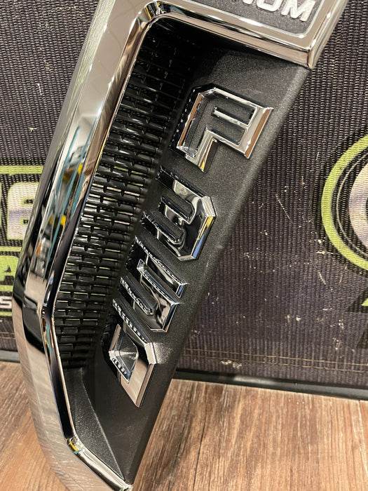 2020-2022 FORD F350 PLATINUM DRIVER LEFT CHROME FENDER EMBLEM BADGE OEM *MINT*