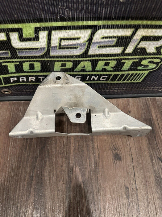 2021 AUDI R8 REAR LEFT AIR BOX MOUNTING BRACKET OEM 4S0 813 545 C