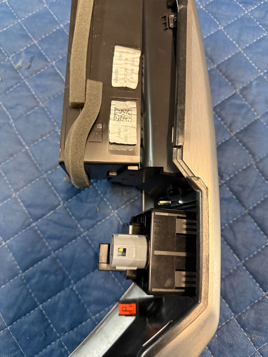 2017-2019 FORD F250 F350 PASENGER RIGHT DASH DASHBOARD AIR VENT OEM ~READ~