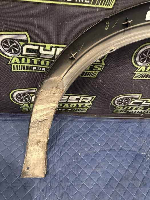 2017 NISSAN TITAN XD REAR RIGHT BED FLARE MOULDING OEM 93828 EZ50A