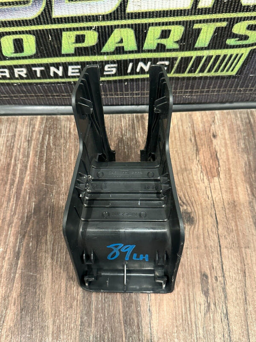 2016-19 NISSAN TITAN FRONT DRIVER LEFT SIDE SEAT TRACK OEM 87558 EZ00X