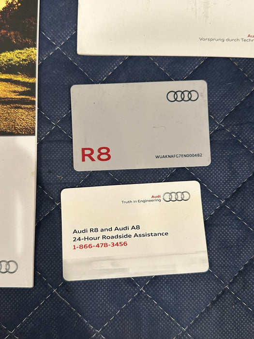 2014 AUDI R8 OWNER MANUAL BOOKLET SET GUIDE & LEATHER CASE OEM