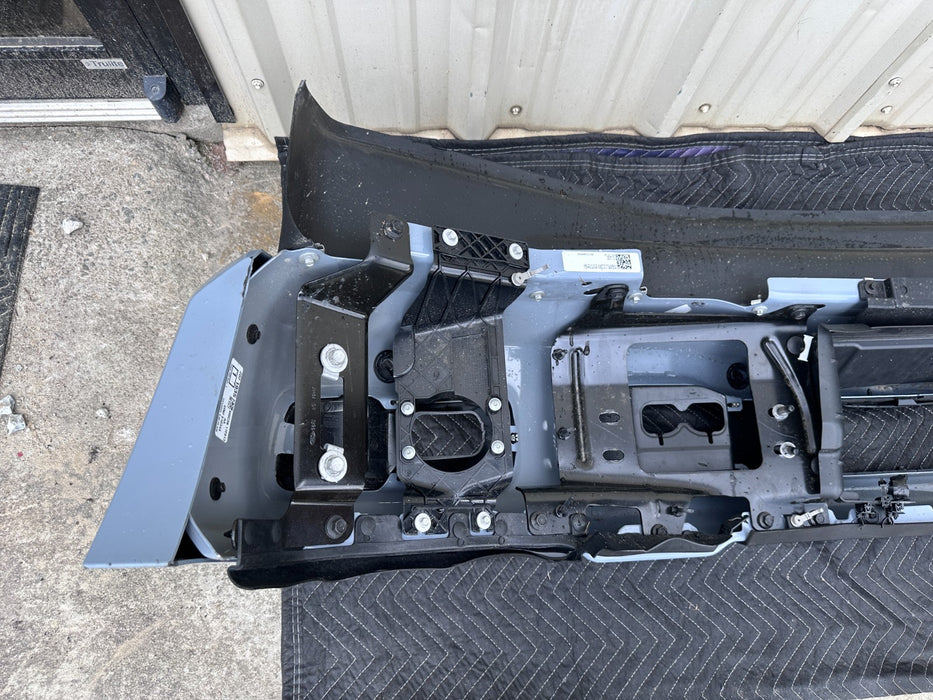 2023  2024 2025 FORD F450 FRONT BUMPER ASSEMBLY GLACIER GRAY~SCRATCHES~