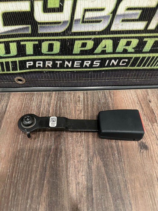 2020-2022 FORD F350 F450 REAR SEATBELT BUCKLE RECIEVER OEM