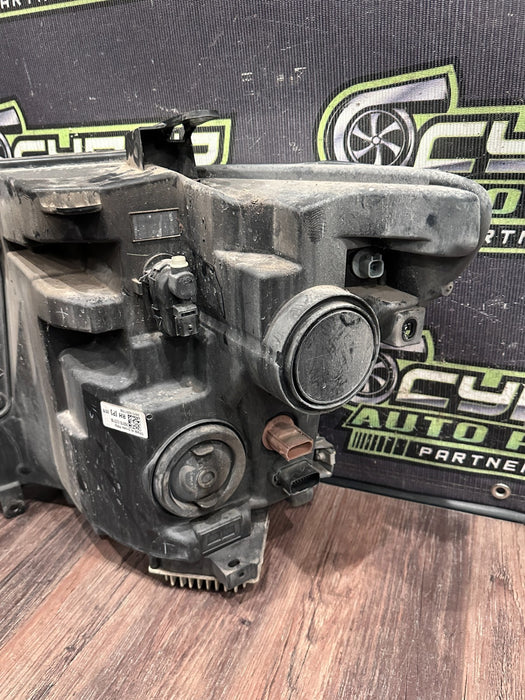 2017 NISSAN TITAN XD PASSENGER RIGHT LED HEADLIGHT OEM *INTERNAL STRESS CRACKS*