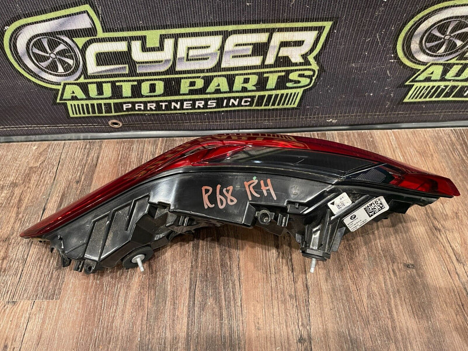 2020 BMW M8 COMP F92 PASSENGER RIGHT OUTER QUARTER PANEL LED TAILIGHT OEM *READ*