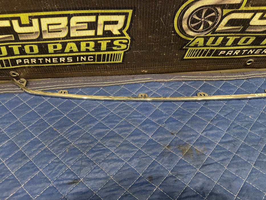 2017-2019 FORD F250 F350 F450 LIMITED GRILLE LOWER BOTTOM TRIM OEM
