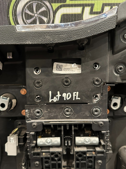 2017-2019 FORD 350 F450 PLATINUM FRONT DRIVER LEFT DOOR PANEL OEM *WEAR 7 & 9*