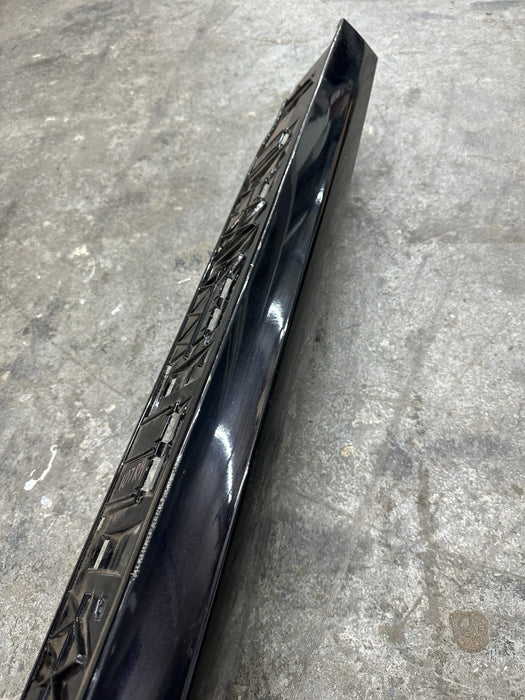 2014 AUDI R8 RIGHT PASSENGER SIDE SKIRT ROCKER PANEL OEM 420 853 856 ~MINOR WEAR