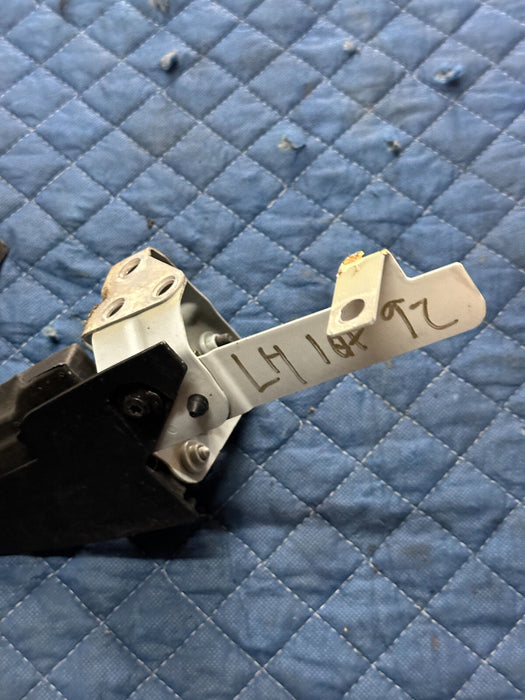 2014 AUDI R8 V10 OEM FRONT LEFT LOWER A POST PILLAR TRIM 420853172 420 853 172