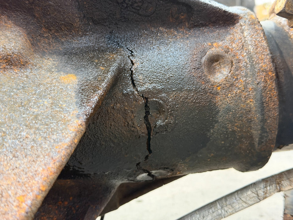 2017 - 2022 FORD F450 REAR AXLE 4.30 RATIO (4L) 42K MILES *DAMAGE TO HOUSING*