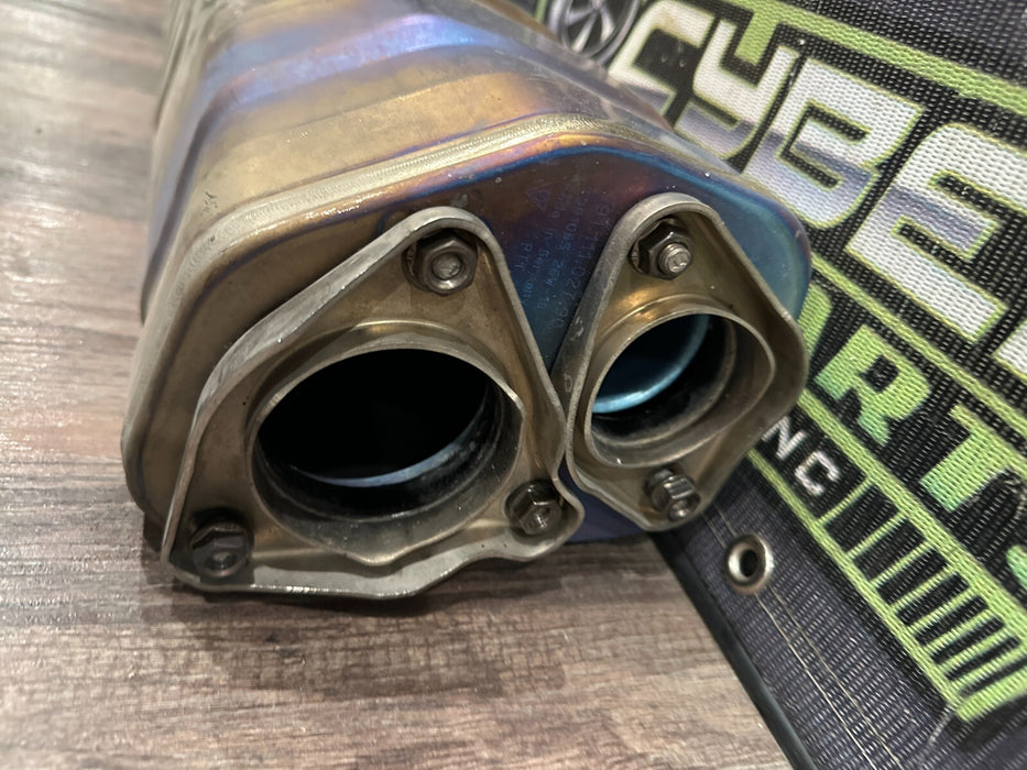 2017 2018 2019 PORSCHE 911 GT3 CENTER EXHAUST MUFFLER W/ TIPS OEM 991 111 027 90