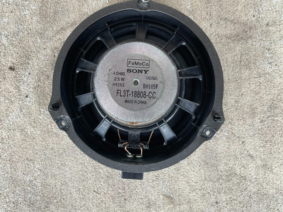 2017-2019 FORD F250 F350 F450 PLATINUM REAR RIGHT SPEAKER OEM FL3T-18808-CC