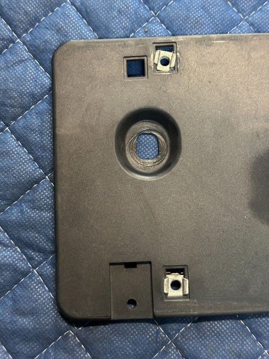 2014 AUDI R8 OEM REAR BUMPER LICENSE PLATE BRACKET 420807847 *READ*