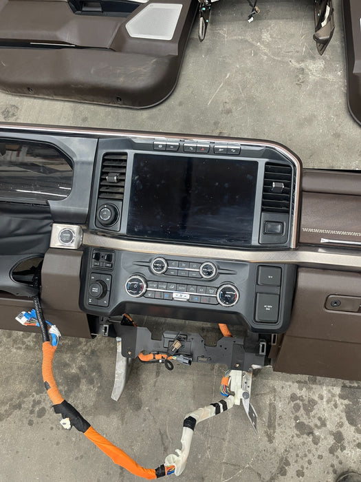 2023 2024 2025 FORD F250 F350 F450 KING RANCH INTERIOR SEATS CONSOLE DASHBOARD