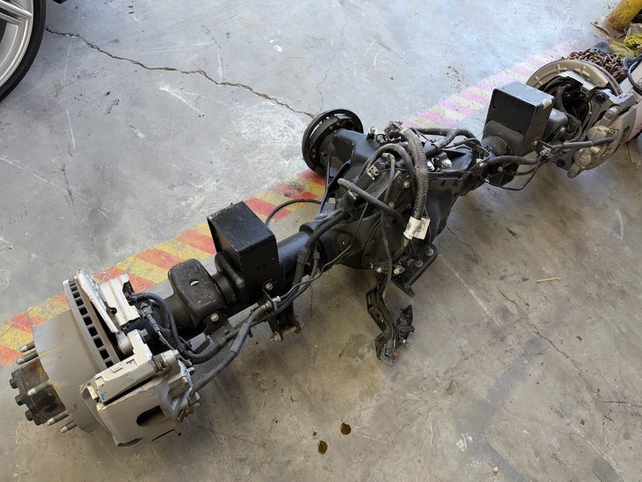 2021 GMC SIERRA 2500 6.6L V8 DIESEL REAR DIFFERENTIAL AXLE RATIO 3.42 OEM 12K MI