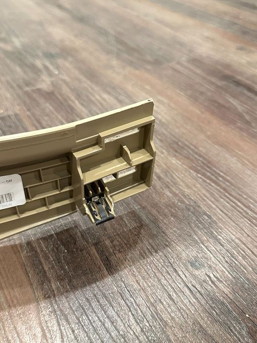 2017-2019 FORD F250 F350 LARIAT TAN PASSENGER RIGHT C PILLAR TRIM OEM *SCRATCHES