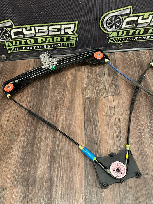 2021 AUDI R8 LEFT WINDOW REGULATOR ASSEMBLY OEM 4S8 837 461 B