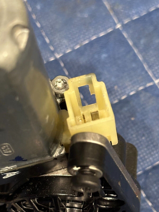 2020-22 FORD F250 F350 REAR DRIVER LEFT SEAT ADJUSTMENT MOTOR OEM