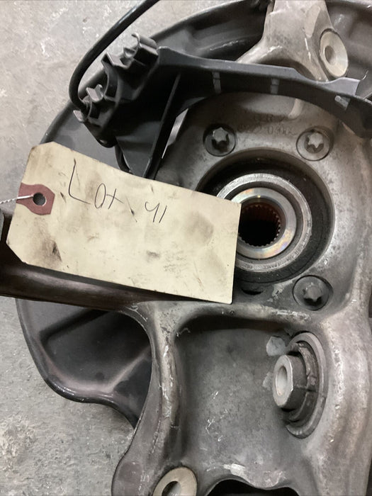 2014 MERCEDES S550 W222 PASSENGER RIGHT REAR SPINDLE KNUCKLE HUB OEM