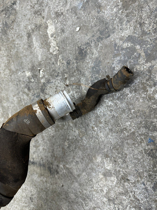 2014 AUDI R8 OEM UNDERBODY CENTER COOLANT PIPE LINE HOSE TUBE 420 121 050 B