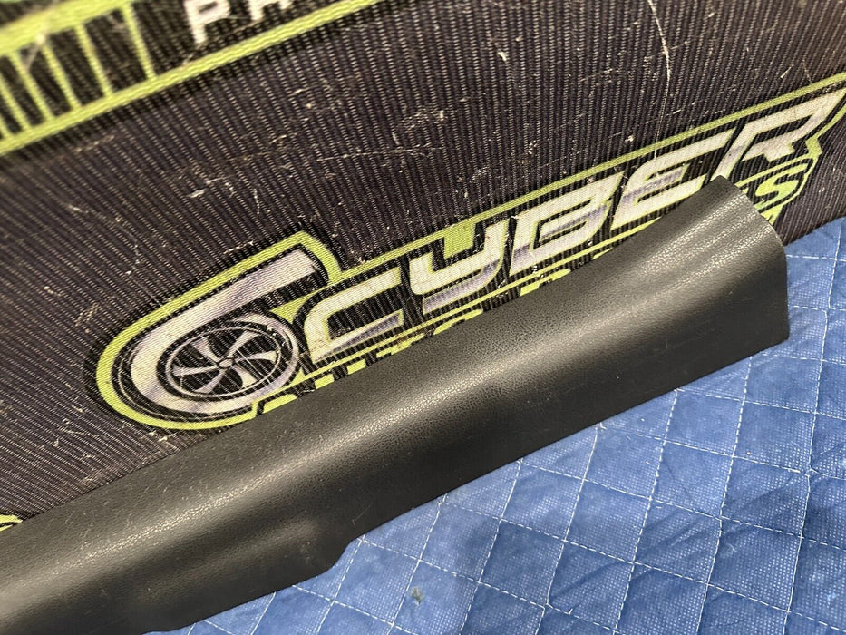 2010 NISSAN 370Z RIGHT PASSENGER DOOR SCUFF PLATE TRIM OEM 769B5 1EA0A ~WEAR~