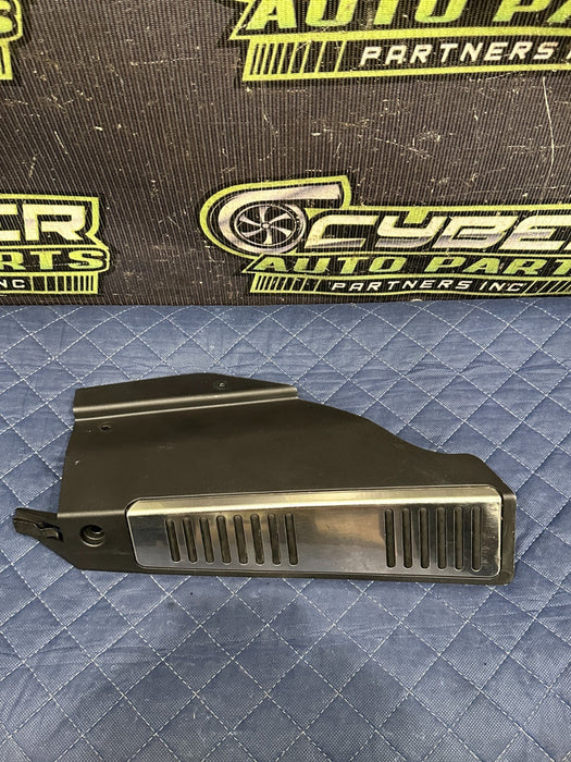 2014 AUDI R8 V8 OEM DEAD PEDAL FOOT REST TRIM BEZAL 423 864 777 A