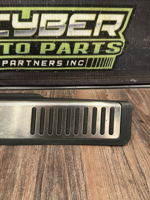 2017-18 AUDI R8 SPYDER LEFT FOOT REST PEDAL COVER OEM 4S1 864 777