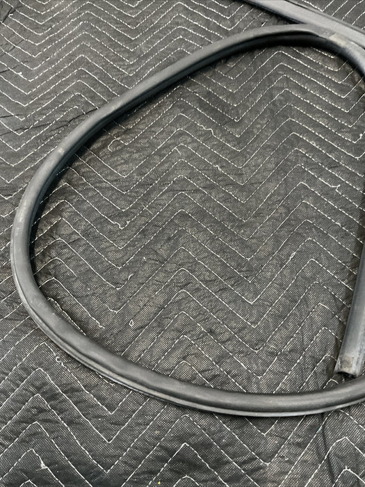 2015 NISSAN 370Z NISMO LH DRIVER DOOR WEATHER STRIP LINER OEM 2009-2020