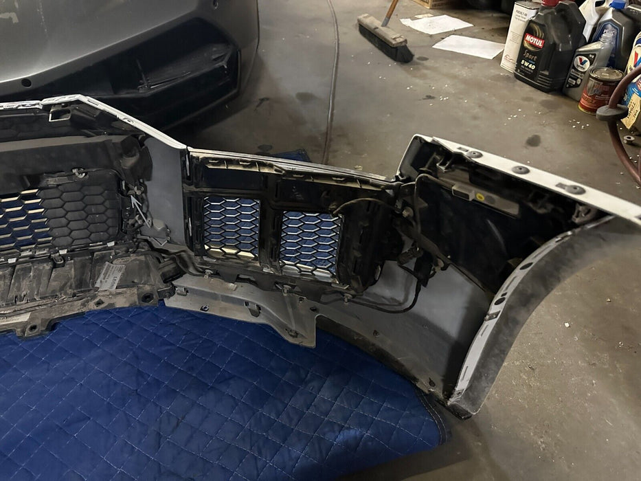 2017 2018 AUDI R8 FRONT BUMPER COMPLETE ASSEMBLY W/ GRILLES SENSORS CARBON LIP