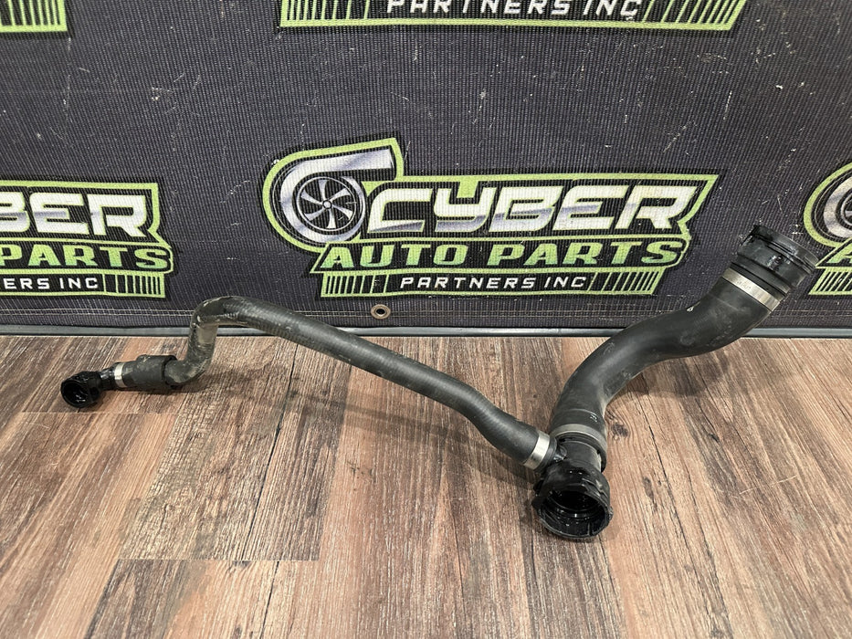 2020 BMW M4 F82 UPPER LEFT RADIATOR COOLANT HOSE OEM 11-53-7-848-501