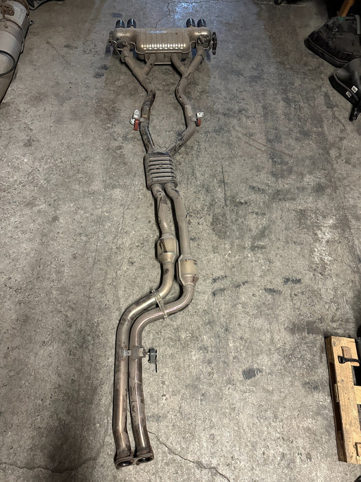 2020 BMW M4 F82 EXHAUST MUFFLER & CENTER PIPE