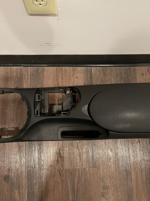 2017 NISSAN 370Z NISMO CENTER CONSOLE W GUN METAL GREY BUTTON OEM *MINOR SCUFFS