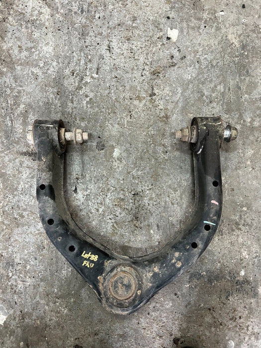 2016 2019 NISSAN TITAN XD FRONT PASSENGER RIGHT LOWER CONTROL ARM 5Z081 OEM