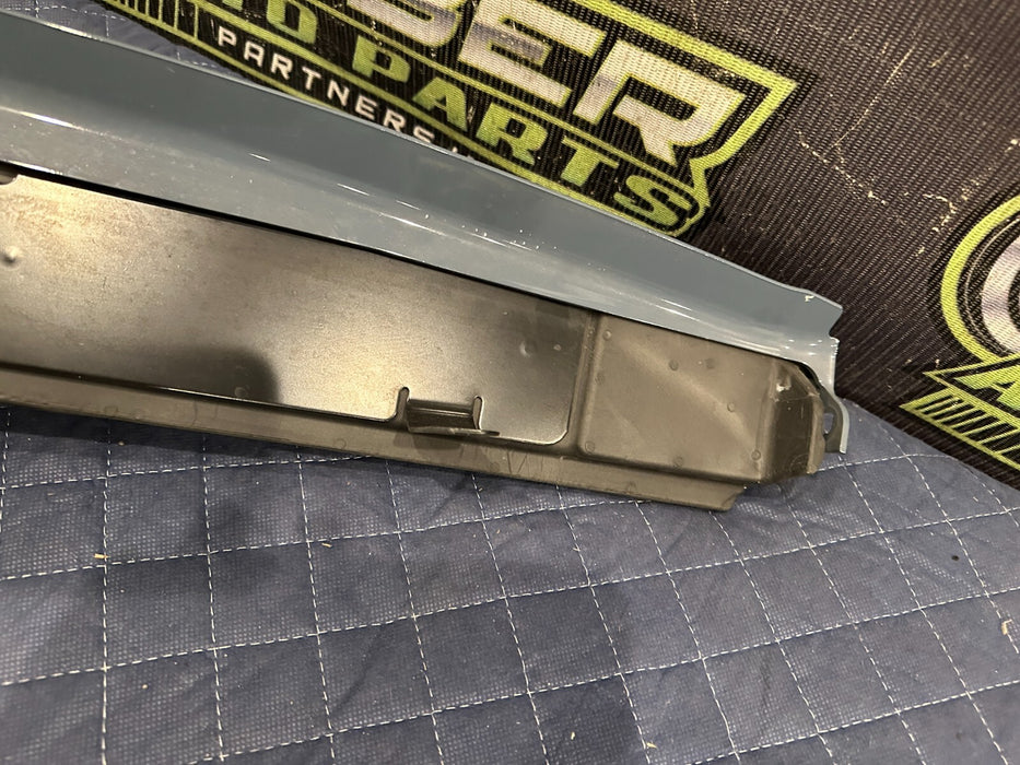 2021 AUDI R8 KEMORA GRAY PASSENGER RIGHT FENDER PANEL W FOAM ASSEMBLY OEM