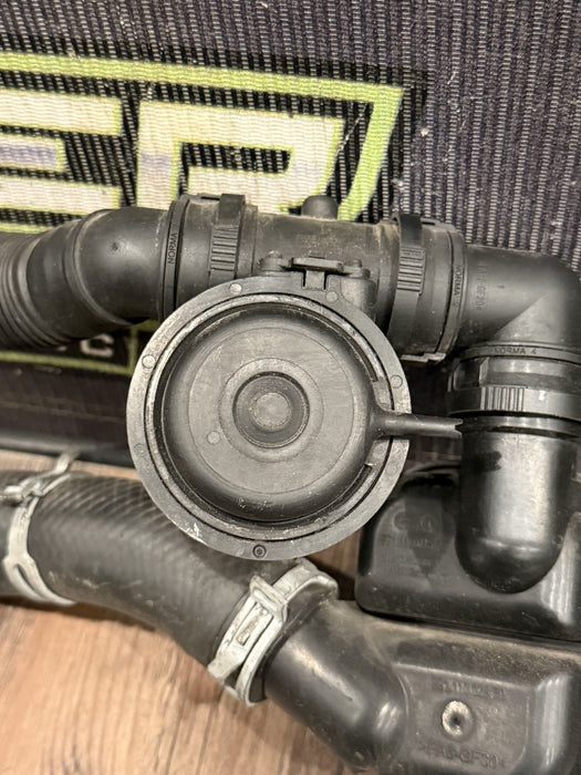 2014 PORSCHE 911 TURBO S 991 TURBO CHARGER VACUUM CONTROL VALVE OEM 99111002870