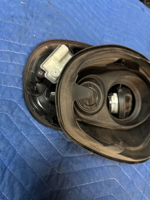 2020 BMW M8 COMPETITION F93 G16 OEM REAR FUEL TANK DOOR CAP COVER LID W/HOUSING