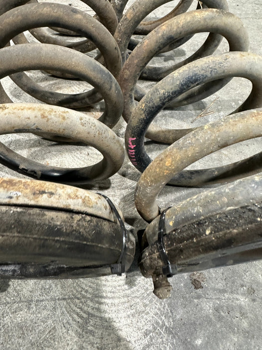 2015 DODGE RAM 2500 LEFT RIGHT COIL SPRINGS OEM