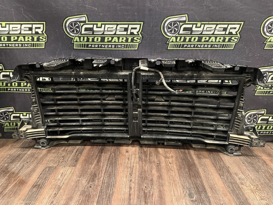 2022 DODGE RAM 2500 3500 FRONT CHROME GRILLE WITH CAMERA OEM