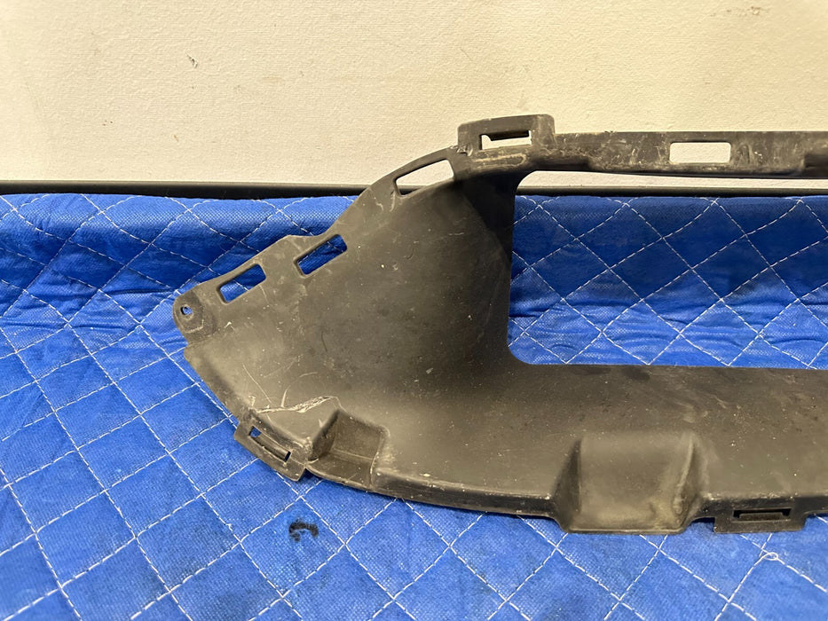 2017 MERCEDES-BENZ C63 AMG CONV FRONT BUMPER PASSENGER RIGHT SIDE AIR DUCT OEM