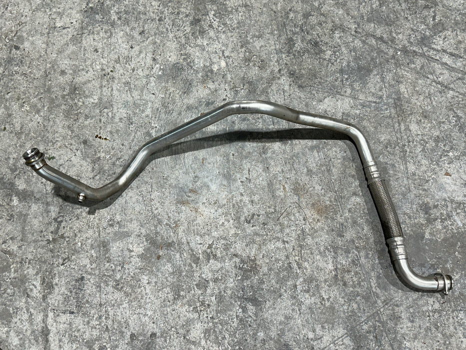 2017 AUDI R8 ENGINE OIL  HOSE PIPE OEM 4S0 115 689 E