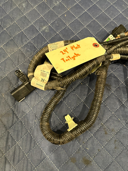 2023-2024 FORD F250 F350 TAILGATE CAMERA WIRING HARNESS PC3T-14B562-AE