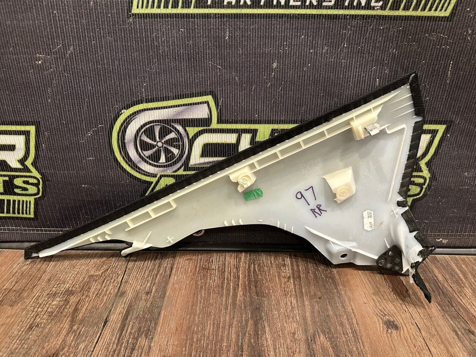 2020 BMW M4 F82 REAR PASSENGER RIGHT C PILLAR TRIM OEM 51437276896
